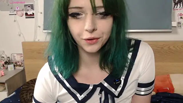 triplebakaaa online show from October 19, 9:50 pm