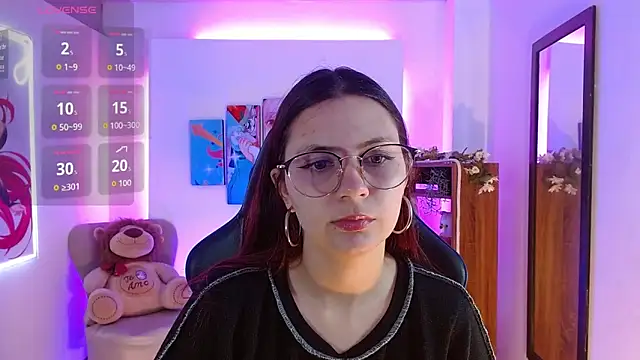 AlanaGarcia19 online show from December 16, 12:00 pm