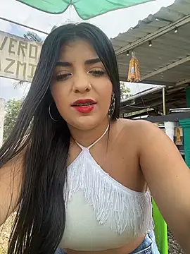 Isaa-Sweet online show from February 17, 4:17 pm