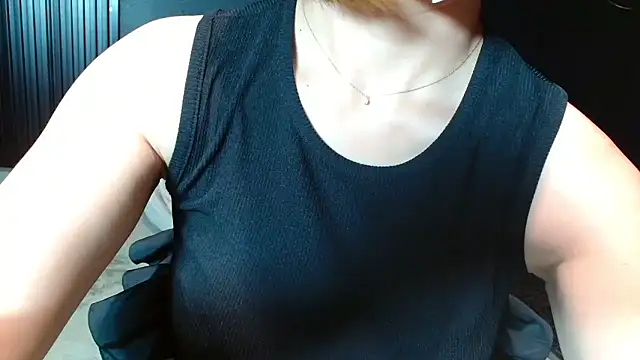 JURIO0715 online show from September 13, 7:00 pm