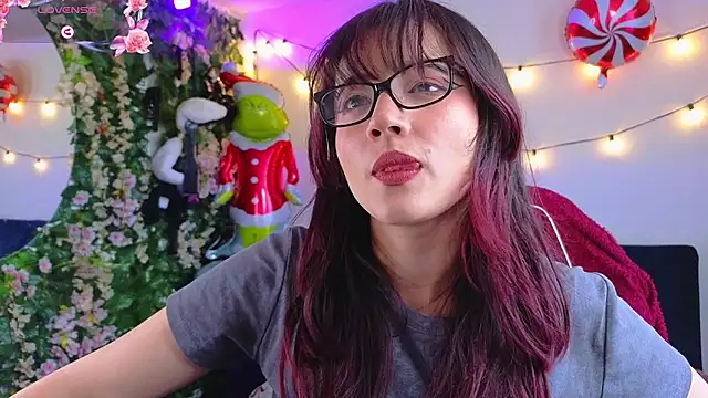 MiaVelvetDoll online show from January 7, 2:31 pm