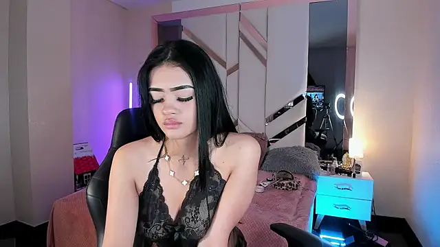 EmmaStonns online show from January 12, 12:54 pm