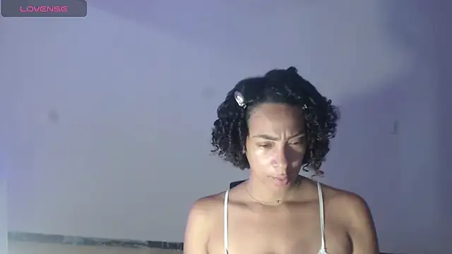 DonnaDidiamantti online show from October 22, 9:31 pm