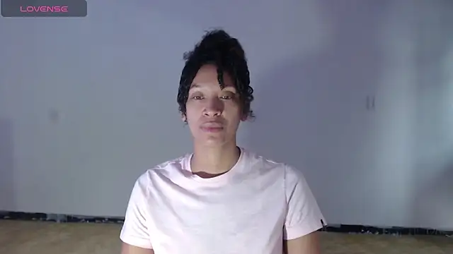 DonnaDidiamantti online show from November 29, 4:11 pm