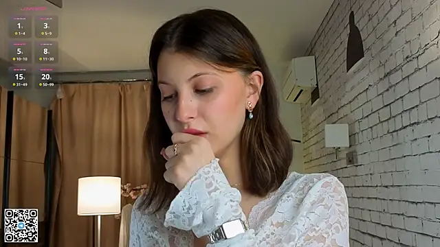 LorinaMaffitt online show from October 26, 7:31 pm