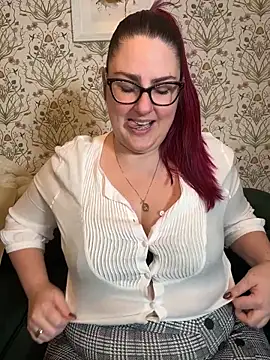 Lacey-BBW online show from November 11, 10:18 pm