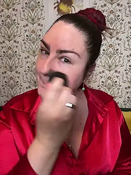 Lacey-BBW online show from September 26, 9:45 pm