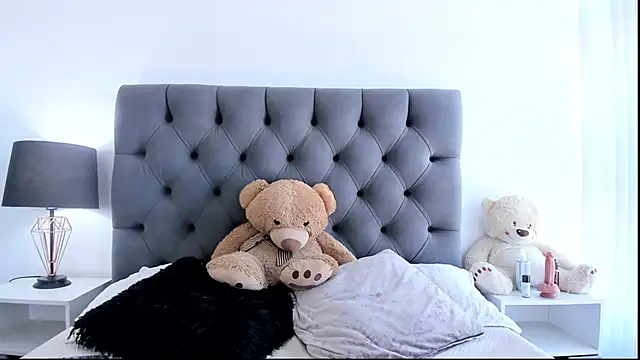 VictoriaParkeer online show from September 9, 1:33 pm