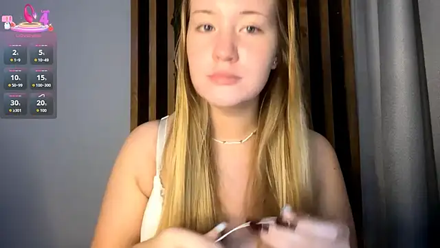 PandaFluff online show from November 25, 4:53 pm