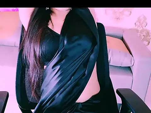 My Rose online show from November 16, 6:08 pm