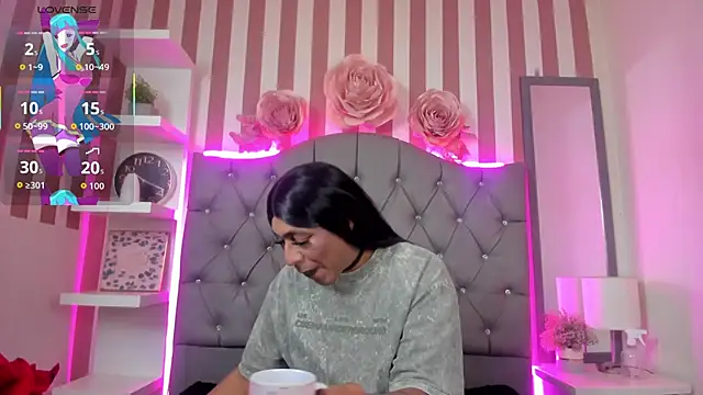 Lucia-Horny24 online show from September 19, 12:37 pm