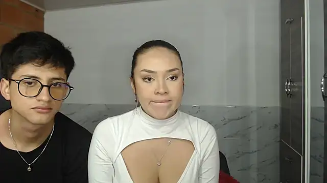 Noa Arez online show from November 11, 5:25 am