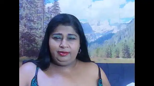 indianhoney694u online show from February 25, 6:01 am