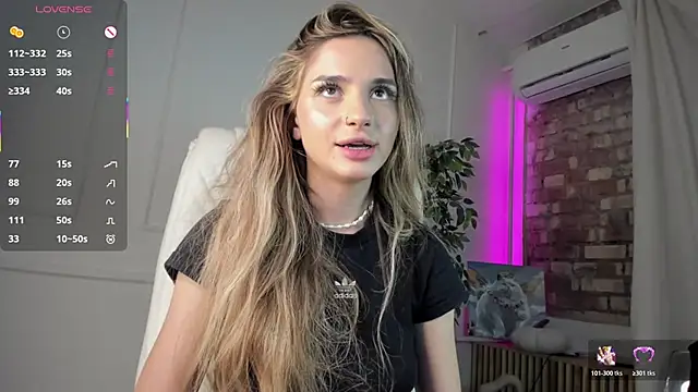 Blessed Molly online show from October 28, 7:58 am