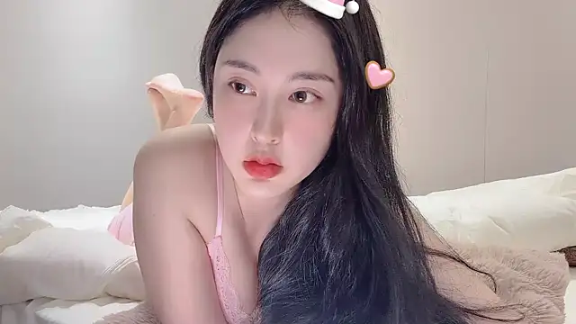 Aquarius-002 online show from July 31, 4:08 pm