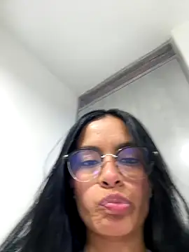 Melissa coch online show from September 17, 12:58 pm