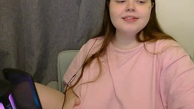 brattyprincessemma online show from December 3, 6:54 pm