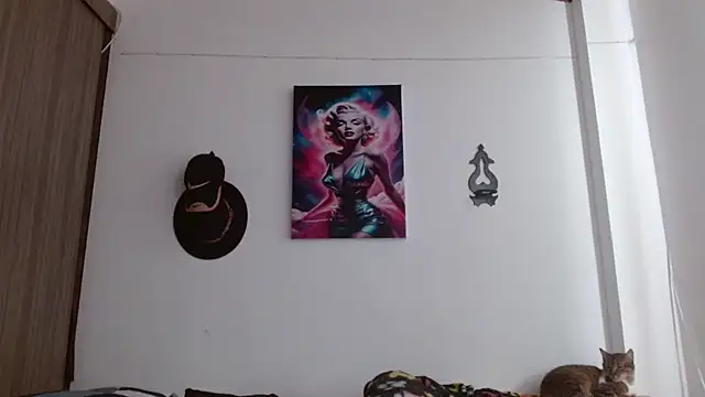 Crystal Star  online show from March 26, 4:31 pm