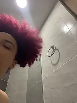 Enyagleam  online show from January 14, 4:17 am