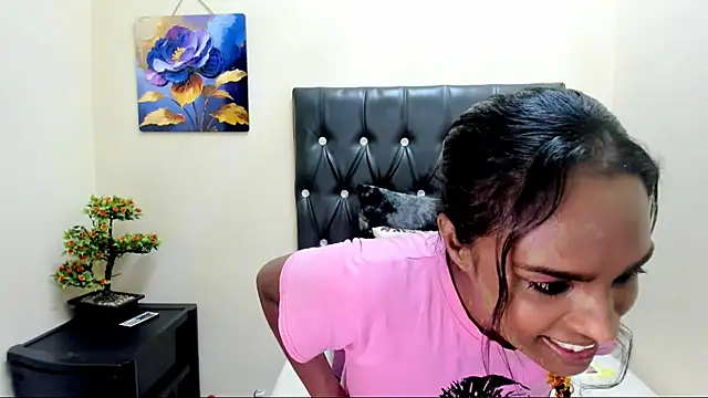 Toxicfantasy4u online show from October 17, 6:00 pm