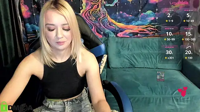 CrystalGirl99 online show from January 17, 8:33 am