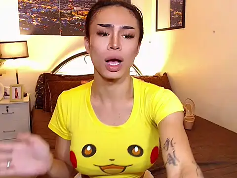 WILDROXIE online show from September 9, 10:53 pm