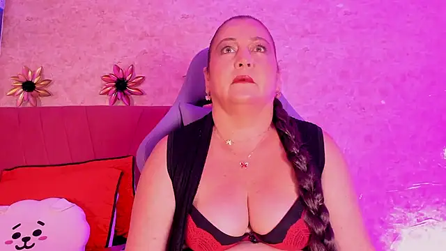 PalomaLombardi online show from October 12, 8:22 pm