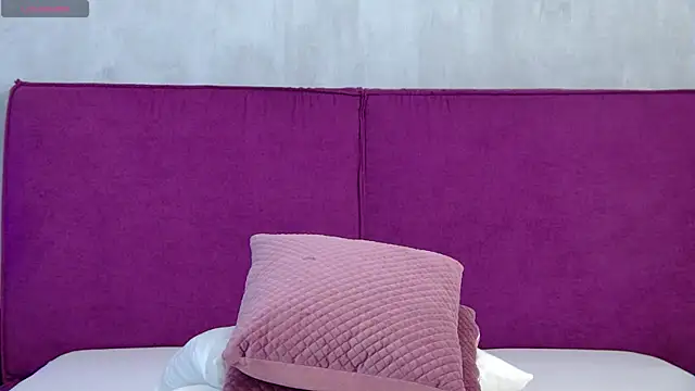 KandyCosse online show from October 2, 5:56 am