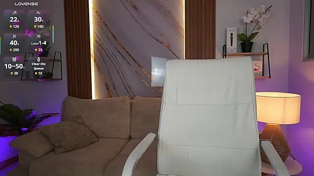 MilaCrave online show from November 13, 11:42 am