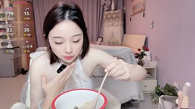 Y2Luvk online show from October 9, 12:15 am