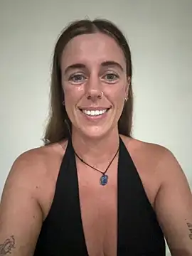 Ashley British1000 online show from September 24, 12:20 am