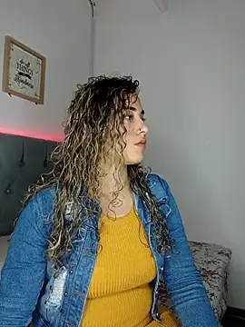 Miss-Melina online show from October 21, 11:31 pm