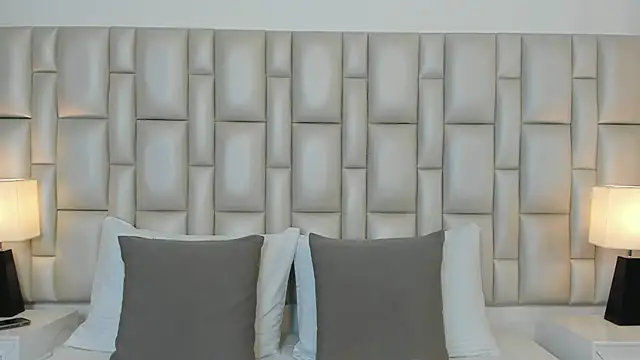 MiaMillers1 online show from October 24, 11:28 am