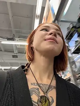 RosieSecret online show from November 21, 8:05 am