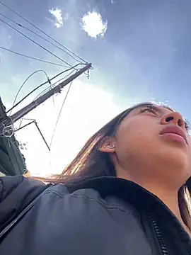 Sara-cooper2 online show from September 16, 1:30 pm