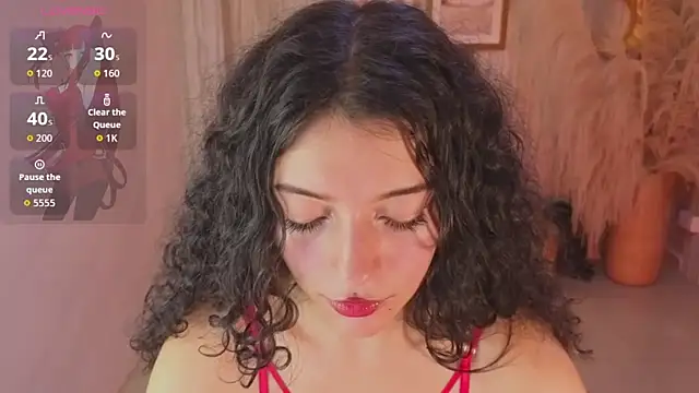 valkiria ardent s online show from March 6, 1:17 pm