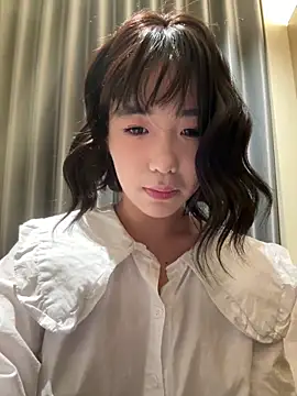 luluya1314 online show from April 4, 6:23 am