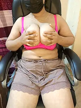 Nupur12s online show from October 1, 12:10 pm