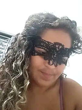 RaphinhaSanches online show from February 25, 5:22 pm