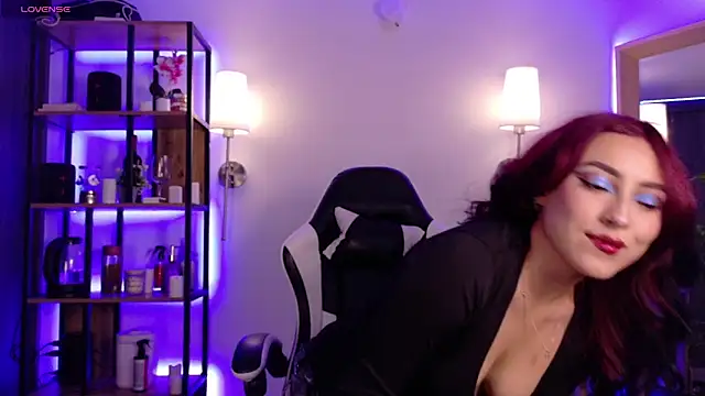 Silvana Goddess online show from March 5, 8:15 pm