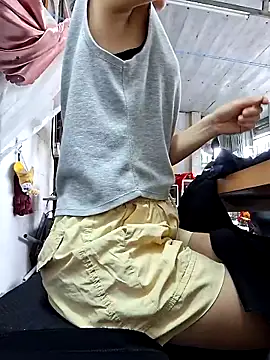 irina hana online show from September 30, 1:00 am