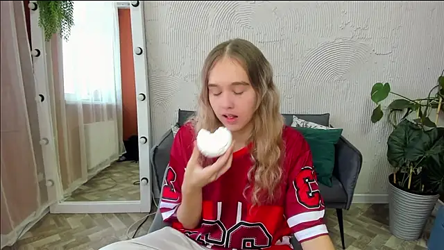 Vel1ka online show from September 19, 9:52 am