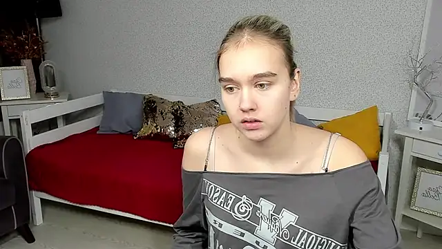 Vel1ka online show from February 4, 12:30 pm