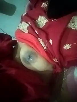 baddy8008 online show from October 22, 6:29 am