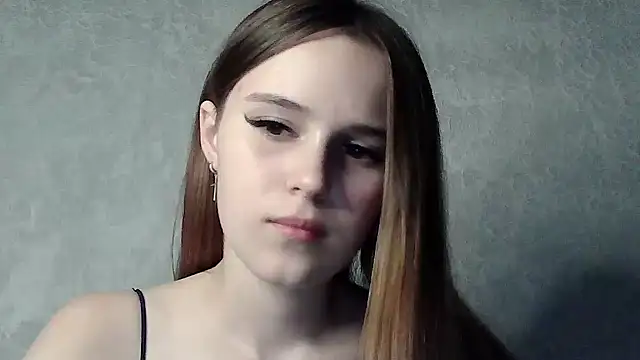 SweetLoraa online show from September 25, 4:50 pm