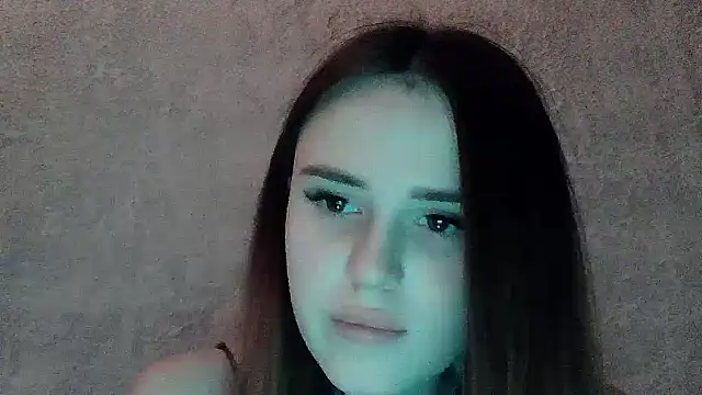 SweetLoraa online show from March 7, 8:27 pm