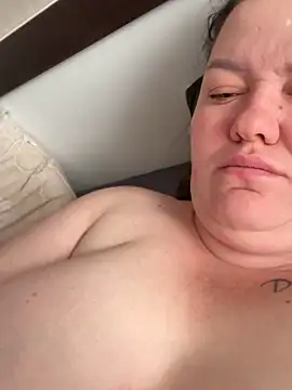 SunnyLeila2101 online show from October 6, 5:46 am