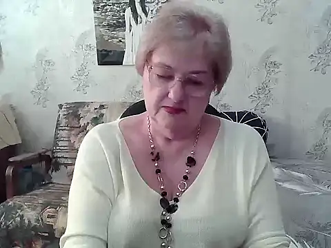 Renata62011 online show from April 7, 12:07 pm