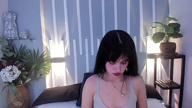 Dita von2 online show from September 9, 1:44 pm