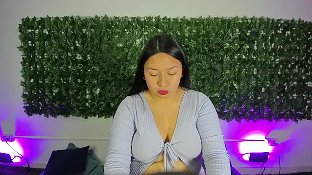 BellaRoux1 online show from February 21, 12:28 pm